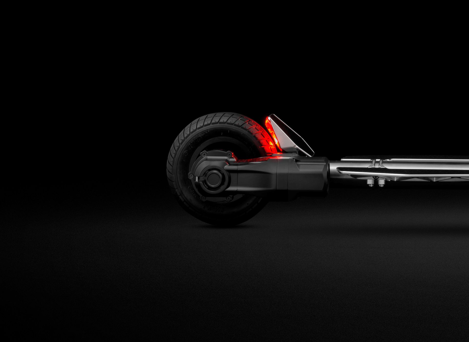 View on the motor and transmission of the T9